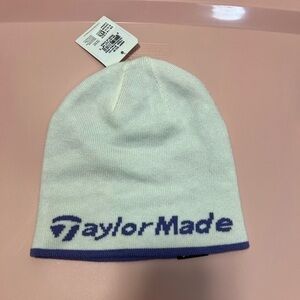 NWT TaylorMade Reversible Knit Golf Beanie Color White/Purple